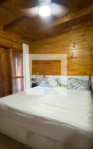 Casa à venda com 330m², 5 quartos e 4 vagas Casa à venda com 330m², 5 quartos e 4 vagasquarto casa 2