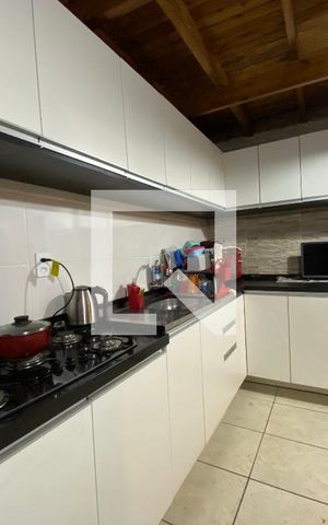Casa à venda com 330m², 5 quartos e 4 vagas Casa à venda com 330m², 5 quartos e 4 vagascozinha casa 2