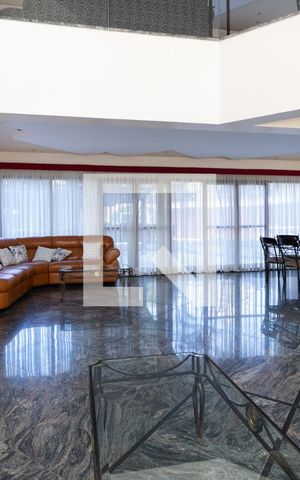 Casa à venda com 331m², 4 quartos e 4 vagasÁrea comum - Salão de festas