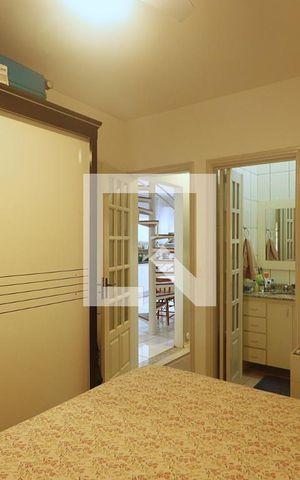 Casa à venda com 275m², 2 quartos e 3 vagasSuíte - Quarto 1