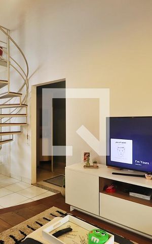 Casa à venda com 275m², 2 quartos e 3 vagasSala