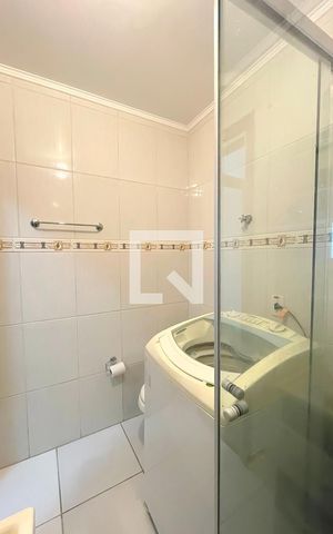 Apartamento à venda com 35m², 1 quarto e sem vaga Apartamento à venda com 35m², 1 quarto e sem vagaBanheiro