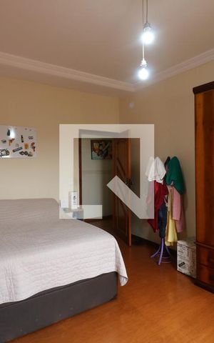 Casa à venda com 420m², 2 quartos e 20 vagasQuarto