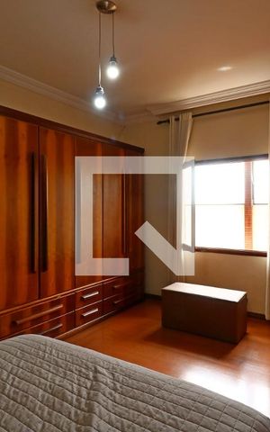 Casa à venda com 420m², 2 quartos e 20 vagasQuarto