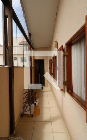 Casa à venda com 420m², 2 quartos e 20 vagasCorredor