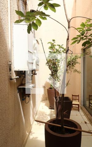 Casa à venda com 420m², 2 quartos e 20 vagasJardim de Inverno