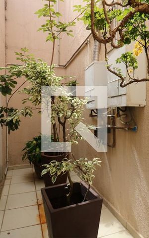Casa à venda com 420m², 2 quartos e 20 vagasJardim de Inverno