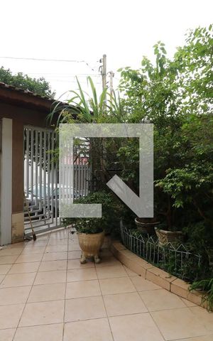 Casa à venda com 420m², 2 quartos e 20 vagasJardim