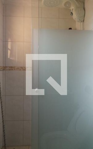 Casa à venda com 420m², 2 quartos e 20 vagasBanheiro do Salão de Festas