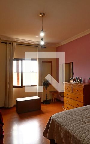 Casa à venda com 420m², 2 quartos e 20 vagasQuarto