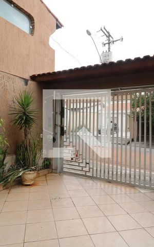 Casa à venda com 420m², 2 quartos e 20 vagasJardim