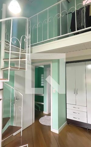Casa à venda com 310m², 4 quartos e 5 vagas Casa à venda com 310m², 4 quartos e 5 vagasQuarto 1
