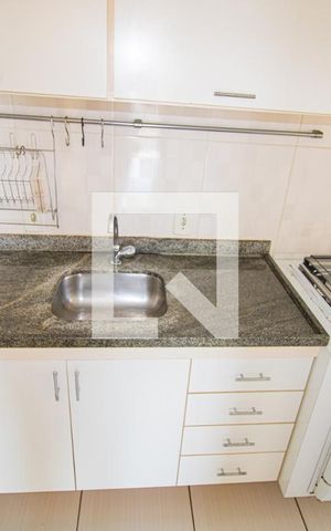 Apartamento para alugar com 61m², 3 quartos e 1 vaga Apartamento para alugar com 61m², 3 quartos e 1 vagaCozinha e Área de Serviço