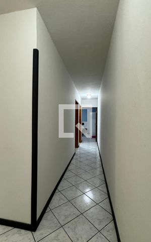 Casa à venda com 180m², 3 quartos e 1 vagaCorredor