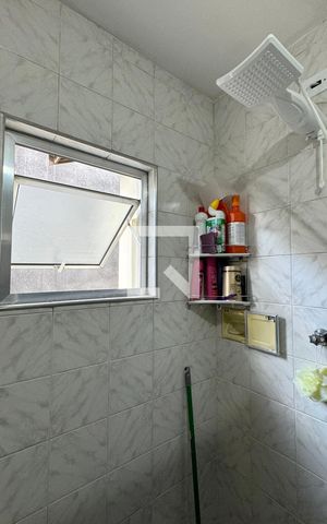 Casa à venda com 180m², 3 quartos e 1 vagaBanheiro da Suíte 1
