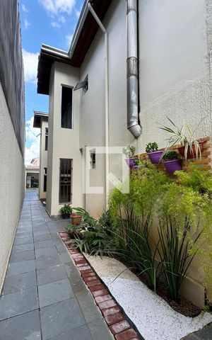 Casa à venda com 180m², 3 quartos e 1 vagaEntrada