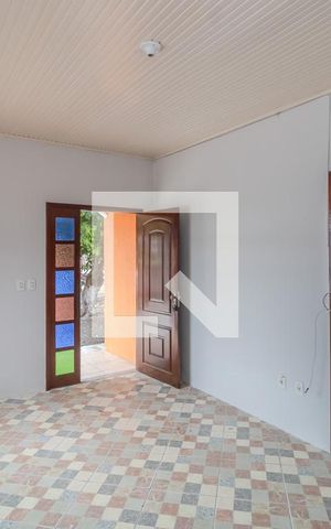 Casa para alugar com 130m², 3 quartos e 4 vagas Casa para alugar com 130m², 3 quartos e 4 vagasSala