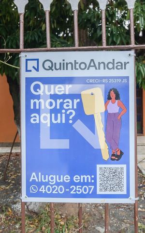 Casa para alugar com 130m², 3 quartos e 4 vagas Casa para alugar com 130m², 3 quartos e 4 vagasFachada-Instalação de Plaquinhas