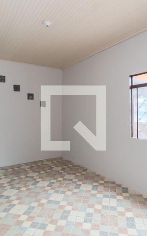 Casa para alugar com 130m², 3 quartos e 4 vagas Casa para alugar com 130m², 3 quartos e 4 vagasSala
