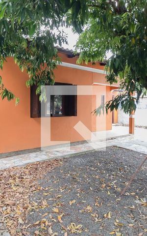 Casa para alugar com 130m², 3 quartos e 4 vagas Casa para alugar com 130m², 3 quartos e 4 vagasQuintal