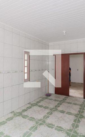Casa para alugar com 130m², 3 quartos e 4 vagas Casa para alugar com 130m², 3 quartos e 4 vagasCozinha