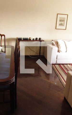 Apartamento à venda com 151m², 4 quartos e 3 vagasSala