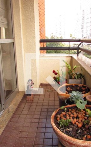Apartamento à venda com 151m², 4 quartos e 3 vagasVaranda da Sala