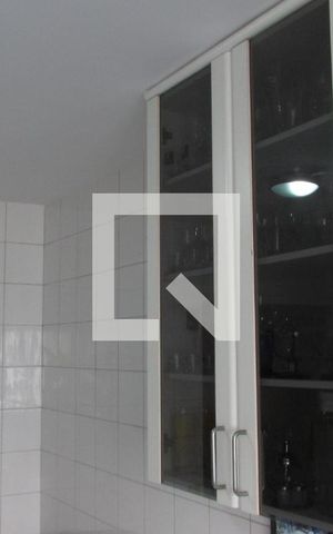 Apartamento à venda com 151m², 4 quartos e 3 vagasCozinha - Armários