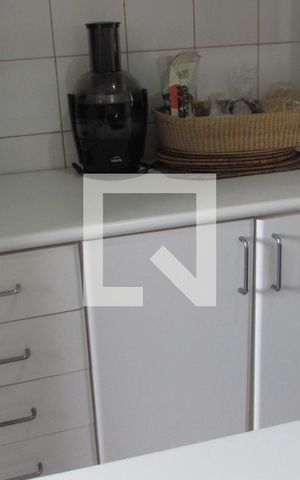 Apartamento à venda com 151m², 4 quartos e 3 vagasCozinha - Armários
