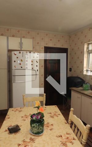 Casa à venda com 105m², 3 quartos e 2 vagasCozinha