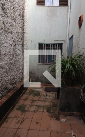 Casa à venda com 105m², 3 quartos e 2 vagasQuintal