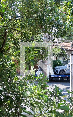 Casa à venda com 230m², 3 quartos e 3 vagas Casa à venda com 230m², 3 quartos e 3 vagasVista da Suíte 1