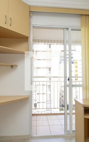 Apartamento à venda com 55m², 2 quartos e 1 vaga Apartamento à venda com 55m², 2 quartos e 1 vagaSala, nichos ambiente de TV e terraço