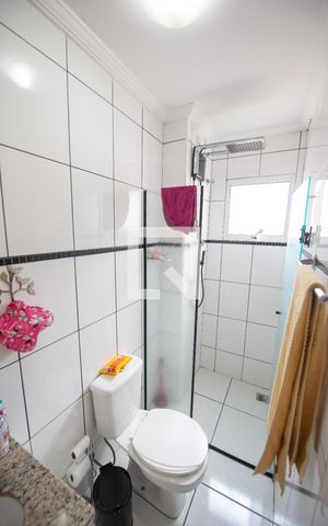 Apartamento para alugar com 113m², 3 quartos e 1 vaga Apartamento para alugar com 113m², 3 quartos e 1 vagaBanheiro da Suíte