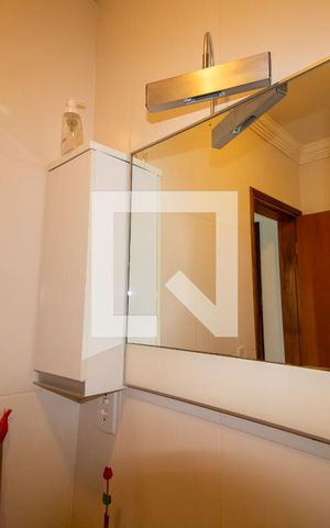 Casa à venda com 132m², 3 quartos e 2 vagas Casa à venda com 132m², 3 quartos e 2 vagasBanheiro 3