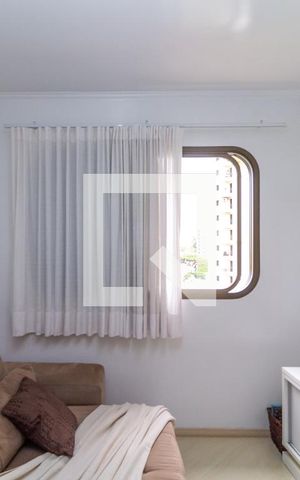 Apartamento à venda com 238m², 4 quartos e 4 vagas Apartamento à venda com 238m², 4 quartos e 4 vagasQuarto 2