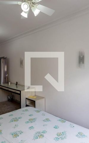 Casa à venda com 500m², 5 quartos e 3 vagas Casa à venda com 500m², 5 quartos e 3 vagasQuarto 3