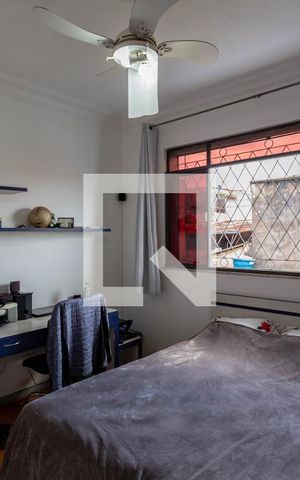 Casa à venda com 500m², 5 quartos e 3 vagas Casa à venda com 500m², 5 quartos e 3 vagasQuarto 5