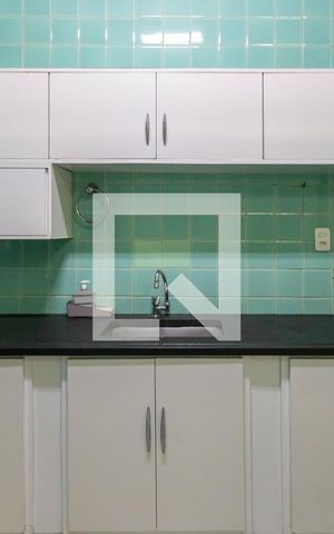 Casa à venda com 500m², 5 quartos e 3 vagas Casa à venda com 500m², 5 quartos e 3 vagasCozinha 1