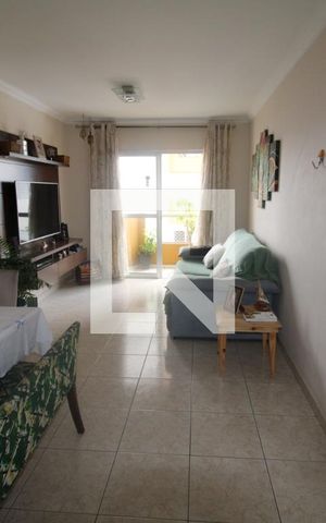 Apartamento à venda com 63m², 2 quartos e 1 vaga Apartamento à venda com 63m², 2 quartos e 1 vagaSala