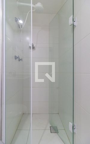 Studio à venda com 25m², 1 quarto e sem vaga Studio à venda com 25m², 1 quarto e sem vagaBanheiro
