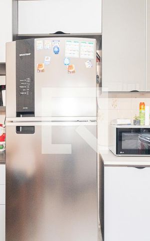 Casa à venda com 159m², 6 quartos e 2 vagas Casa à venda com 159m², 6 quartos e 2 vagasCasa 2 Cozinha
