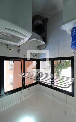 Apartamento para alugar com 68m², 2 quartos e 1 vagaÁrea de Serviço