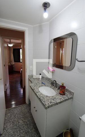 Apartamento para alugar com 68m², 2 quartos e 1 vagaBanheiro Social