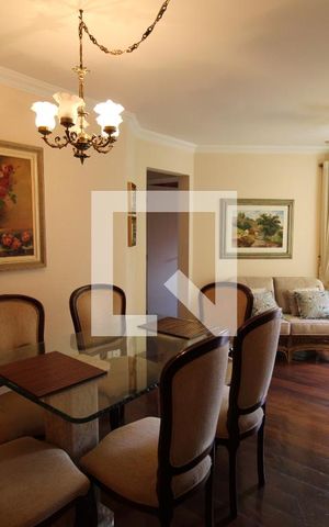 Apartamento para alugar com 68m², 2 quartos e 1 vagaSala