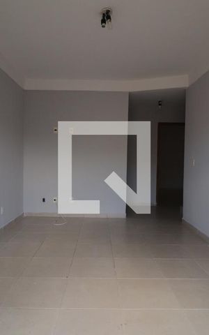Casa para alugar com 115m², 3 quartos e 2 vagas Casa para alugar com 115m², 3 quartos e 2 vagasSala