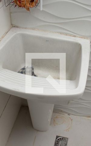 Apartamento para alugar com 55m², 2 quartos e 1 vagaÁrea de Serviço