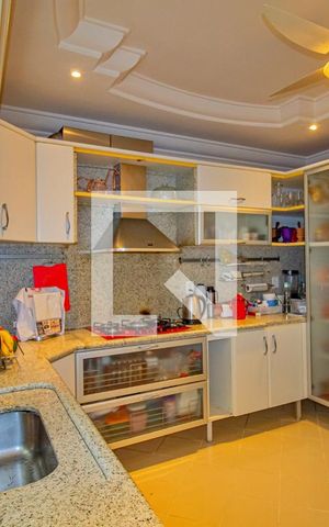 Apartamento à venda com 156m², 3 quartos e 2 vagas Apartamento à venda com 156m², 3 quartos e 2 vagasCozinha - Torneira