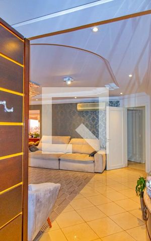 Apartamento à venda com 156m², 3 quartos e 2 vagas Apartamento à venda com 156m², 3 quartos e 2 vagasSala