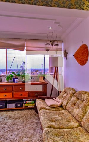 Apartamento à venda com 156m², 3 quartos e 2 vagas Apartamento à venda com 156m², 3 quartos e 2 vagasSala de Jantar